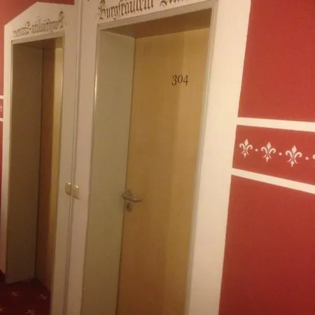 Turmhotel Otel