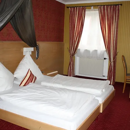 Turmhotel Otel